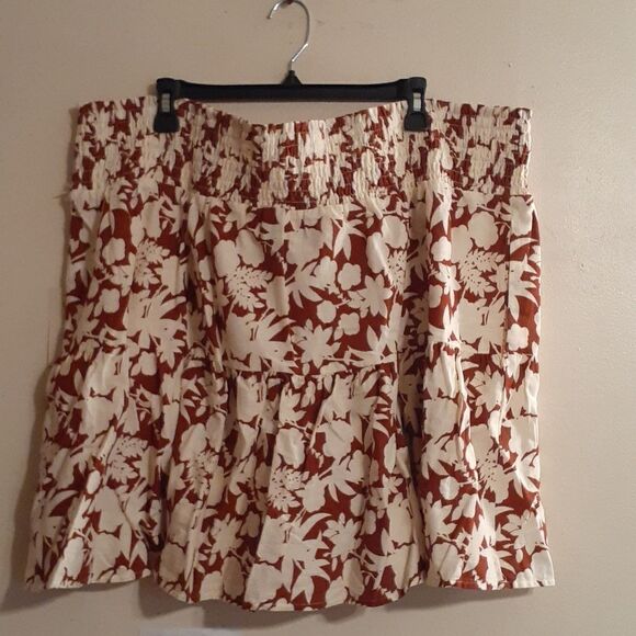 New Skirt/Pockets Universal Thread Women's New With Tags - Picture 3 of 6